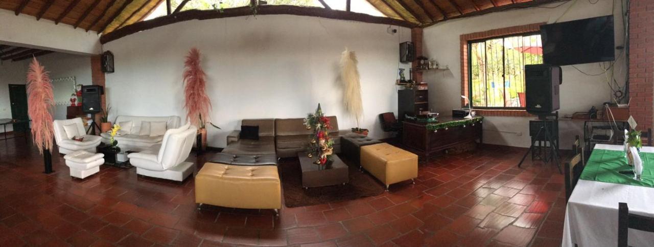 Hotel Campestre La Loma Curití Eksteriør bilde