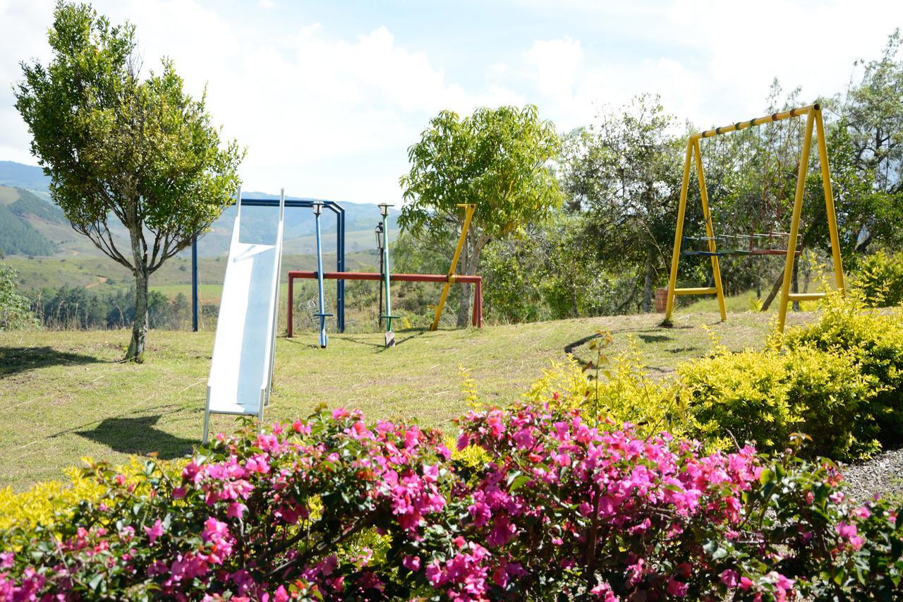Hotel Campestre La Loma Curití Eksteriør bilde